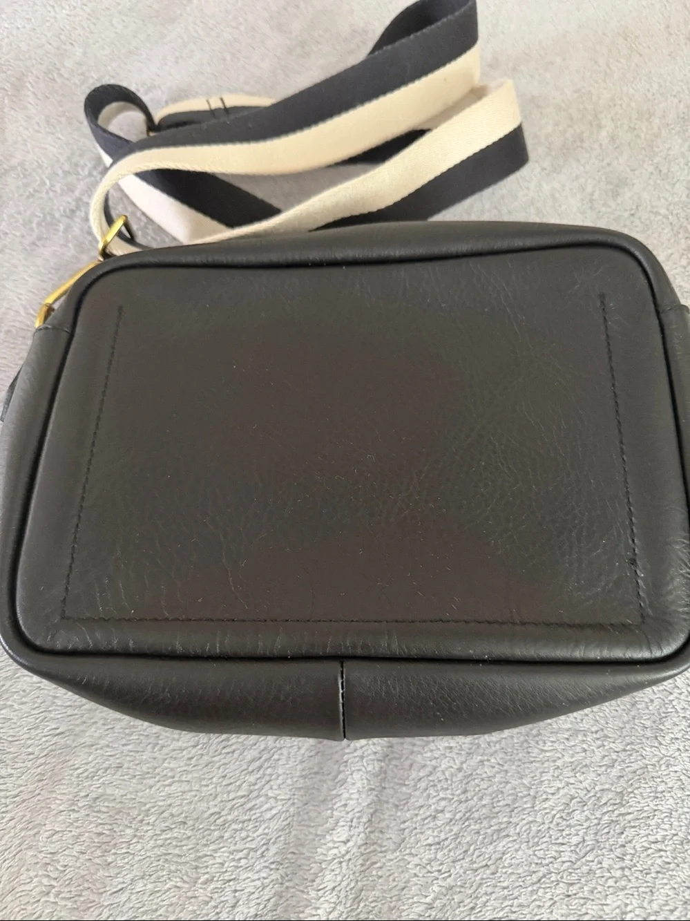 Madewell Black Leather Messenger Bag s/m size